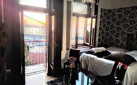 Hotel Mignon